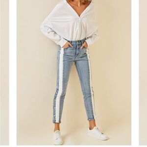 Hayden Stretch Snap Contrast Panel Jeans Size Medium NWT